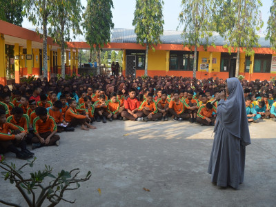 Kegiatan Literasi Setiap Hari Jumat