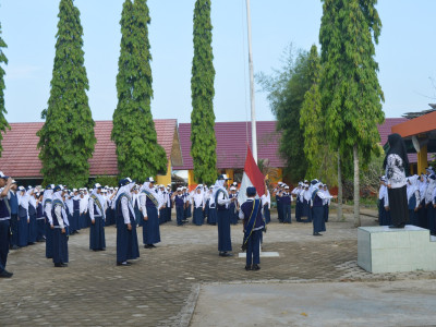 Peringatan Hari Guru Tahun 2019 di SMPN 1 Banyuasin III