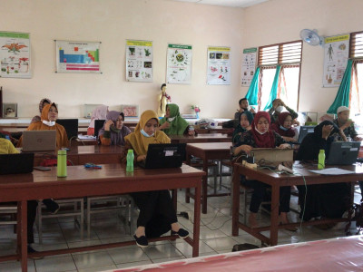 Pengimbasan Sekolah Berbasis TIK dan MIMEP