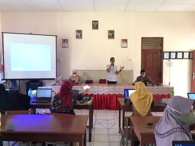 Pengimbasan Sekolah Berbasis TIK dan MIMEP