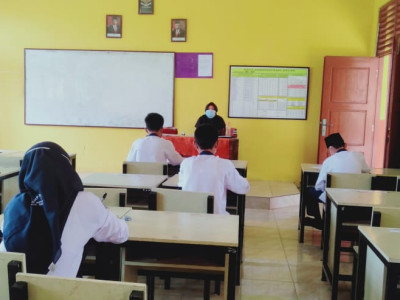 MID SEMESTER GANJIL 2021-2022